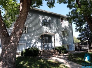 1228 E St #3, Lincoln, NE 68508