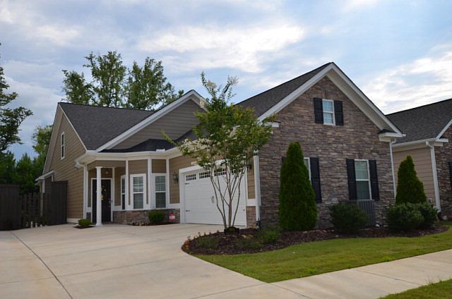 1st image of 3601 Amberley Dr