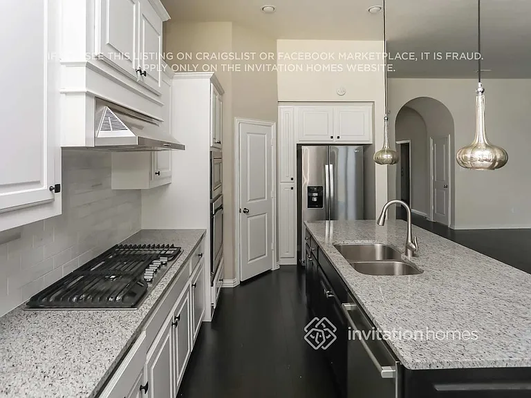 1014 Finsbury Ln — Photo 5