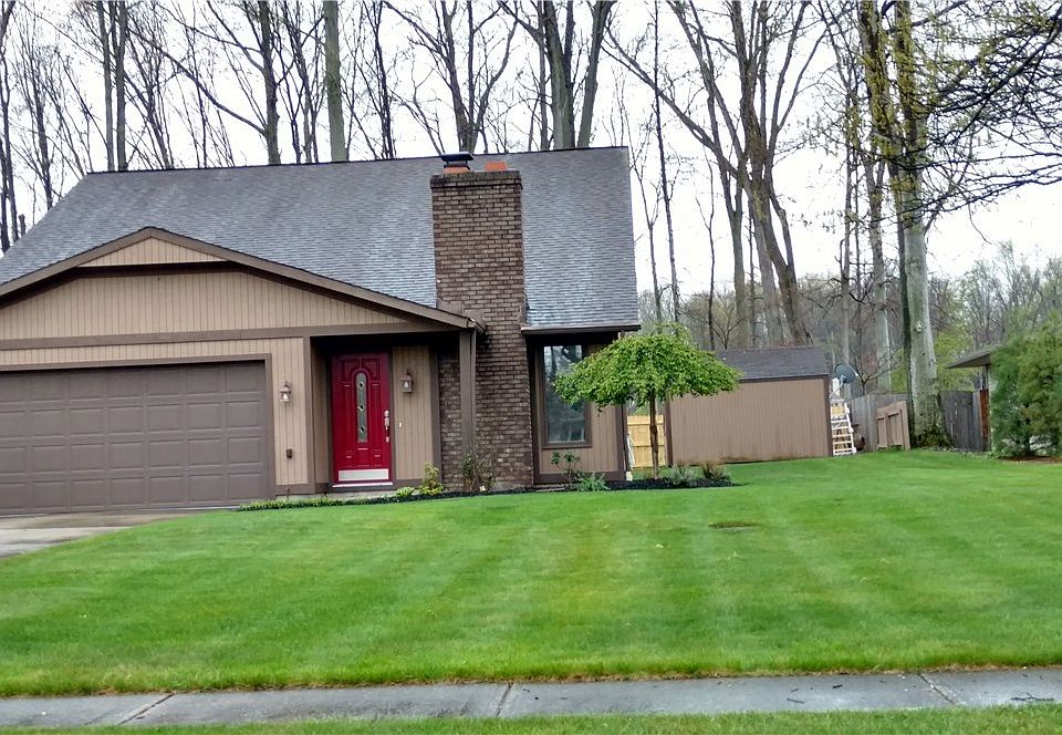 1st image of 21487 Willow Ln