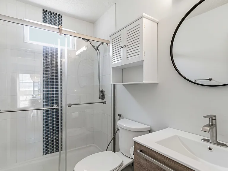 111 Briarhaven Dr — Photo 10