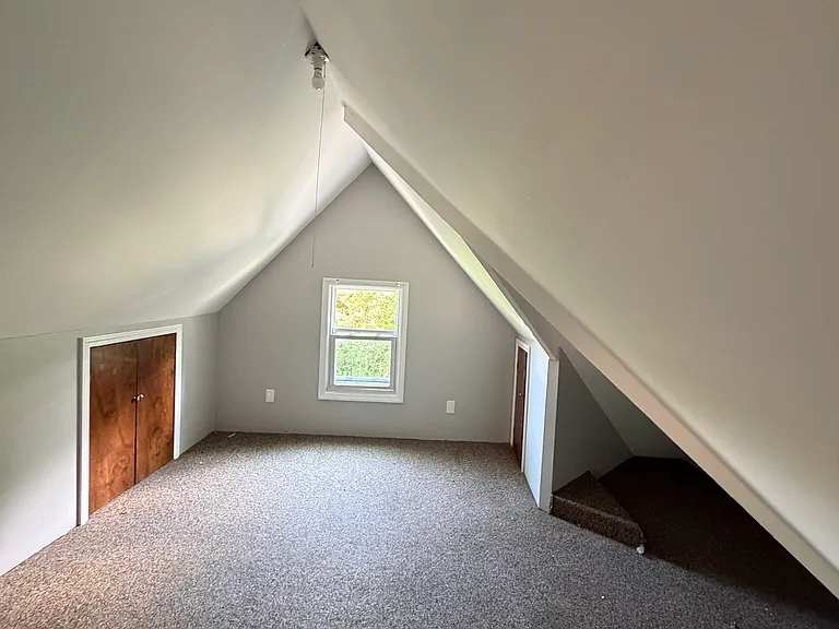 Old Knollwood Rd — Photo 4