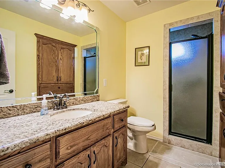 3402 Robin Ave — Photo 11