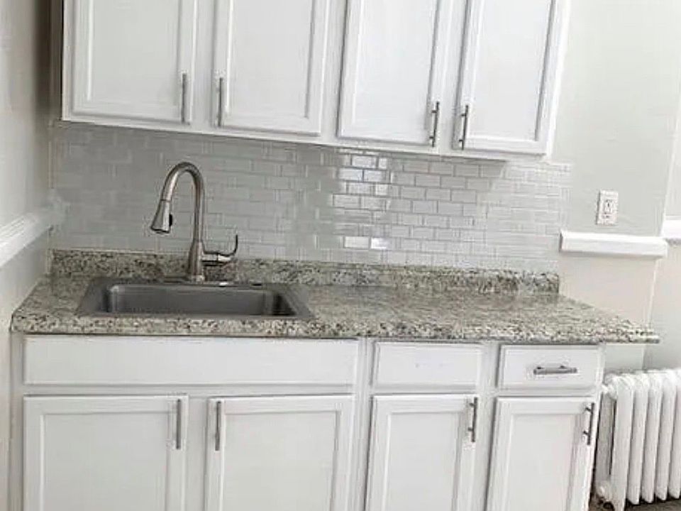 1st image of 1589 Fairfield Ave #F9