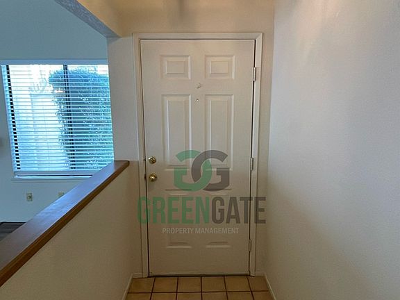 5th image of 1100 Cedar Creek Dr Unit 1