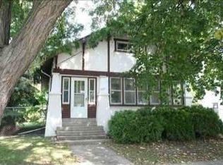 206 W Rollin St, Edgerton, WI 53534