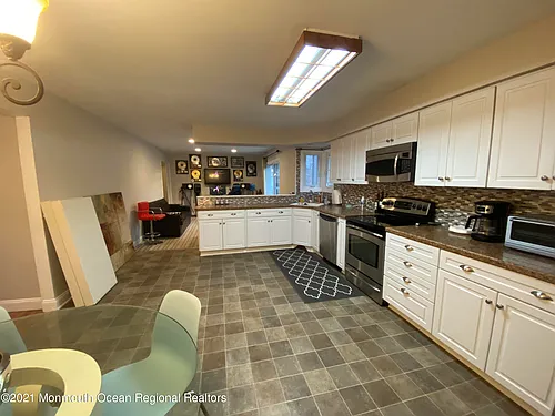 1304 Franklin Ave Photo 1