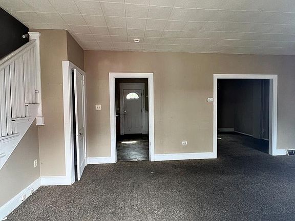 4th image of 440 High St