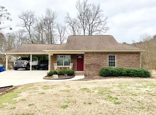 201 3rd St NE, Arab, AL 35016