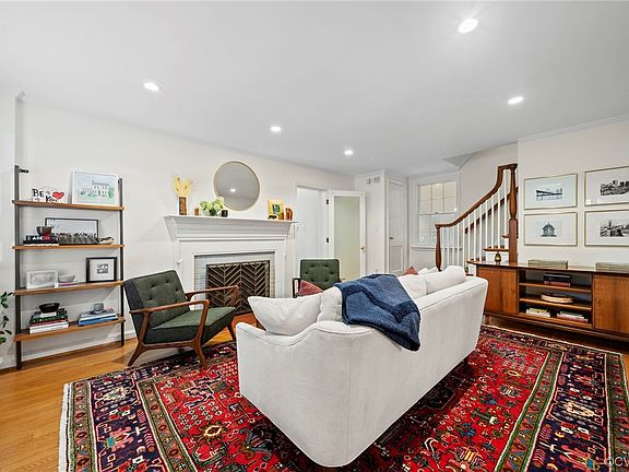 2nd image of 4807 Wythe Ave