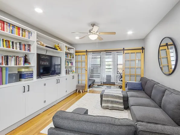 100 Ocean Pkwy APT 6S, Brooklyn, NY 11218