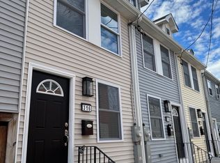 316 Ridgeway St, Gloucester City, NJ 08030