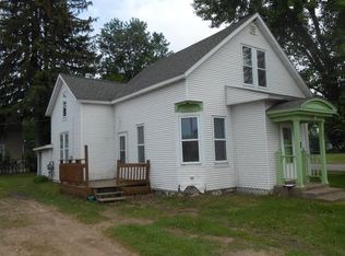 285 Chestnut St, Phillips, WI 54555