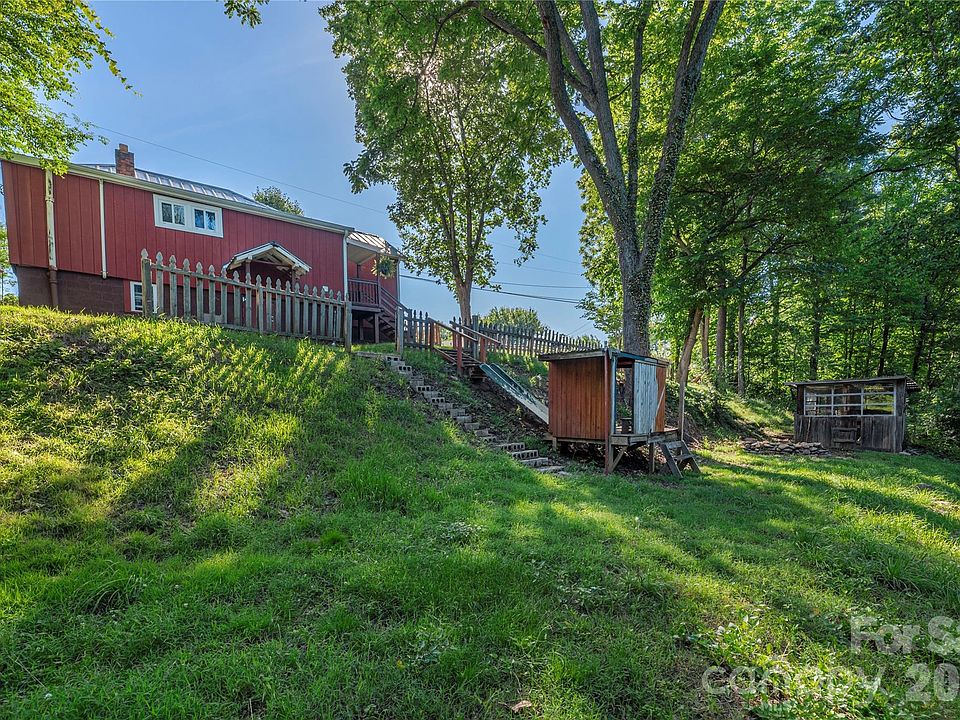 1st image of 261 Star Ridge Rd