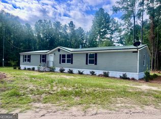 20 Misty Ln, Helena, GA 31037