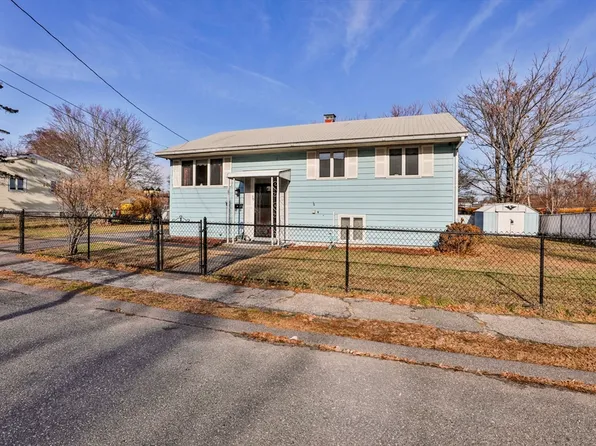 70 Arlene Rd, Lowell, MA 01851