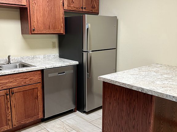 4th image of 1119 1st Ave N APT 2