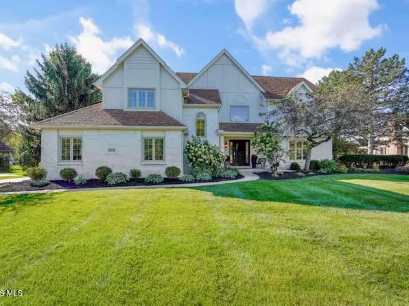 26501 Carrington Blvd, Perrysburg, OH 43551