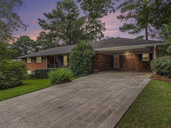 2888 Bonanza Dr, Decatur, GA 30033