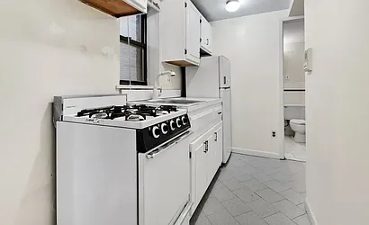 Rented by Elegran