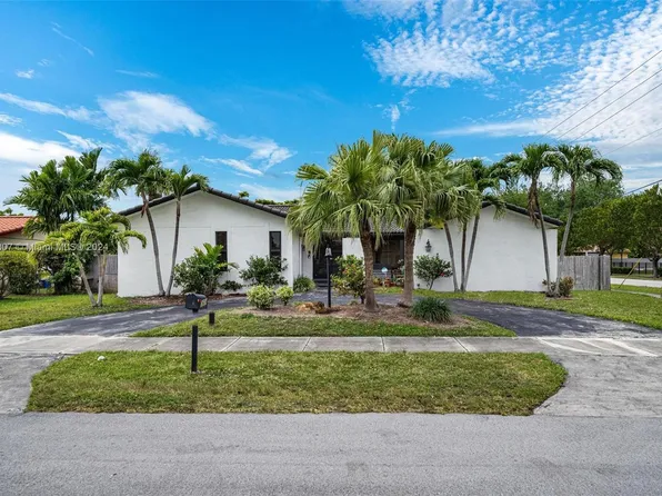 2604 SW 108th Ct, Miami, FL 33165