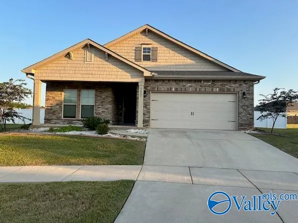 7007 Newland Ct, Huntsville, AL 35806