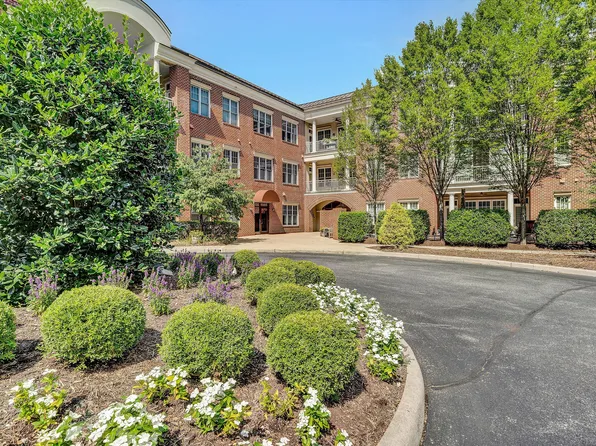 2125 Yellow Mountain Rd APT 307, Roanoke, VA 24014