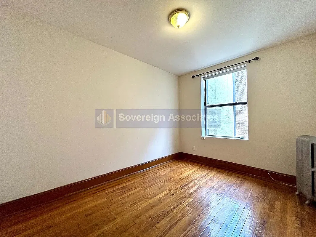 62 West 108th Street — Photo 3
