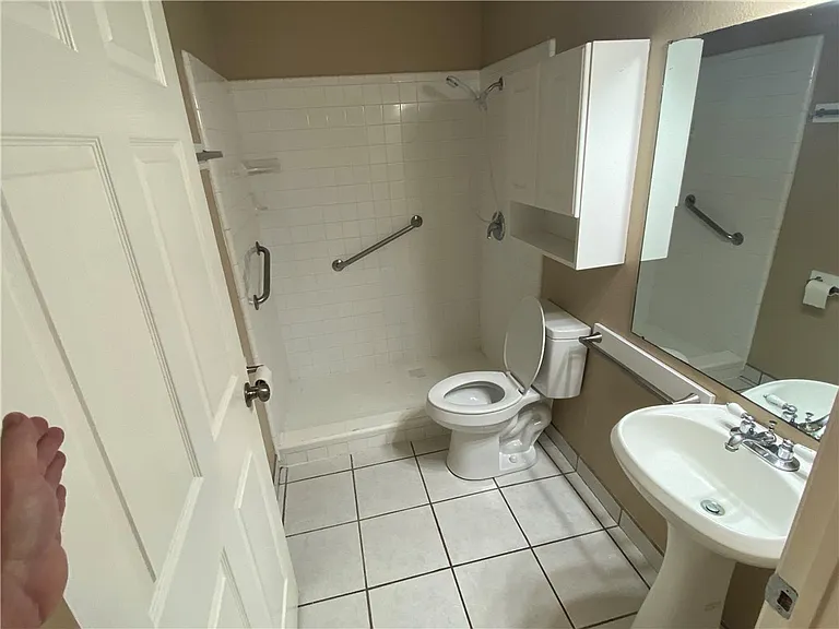 7201 Kress Cir #F1 — Photo 11