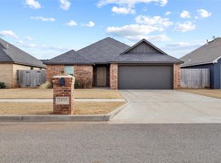 2800 Hayride Dr, Weatherford, OK 73096