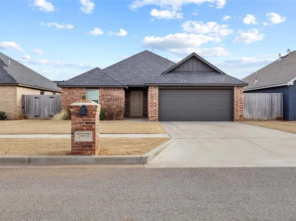 2800 Hayride Dr, Weatherford, OK 73096