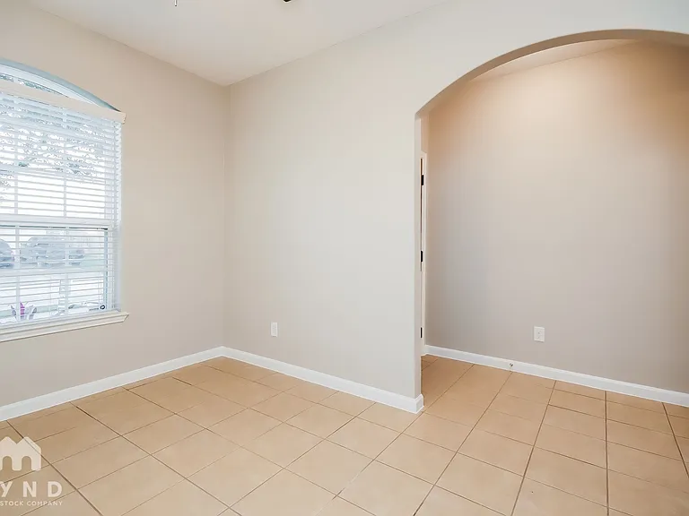 6510 Pine Tree Spg — Photo 9