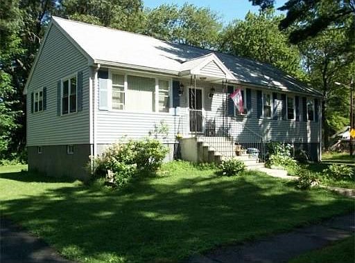 1st image of 33 Line Rd