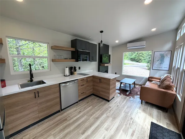 32720 Pine Meadow Dr, Bigfork, MT 59911