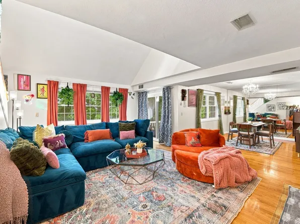 51 Valiant Way #51, Salem, MA 01970