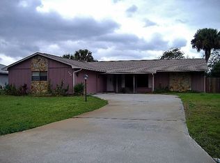 608 Layport Dr, Sebastian, FL 32958