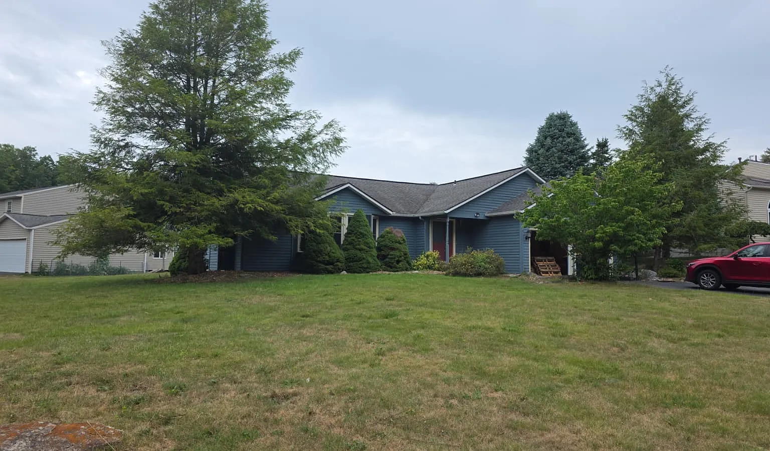 3 bed, 1708 sqft, $3,600 — Photo 1