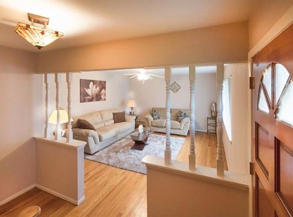 5th image of 8943 Nottingham Dr
