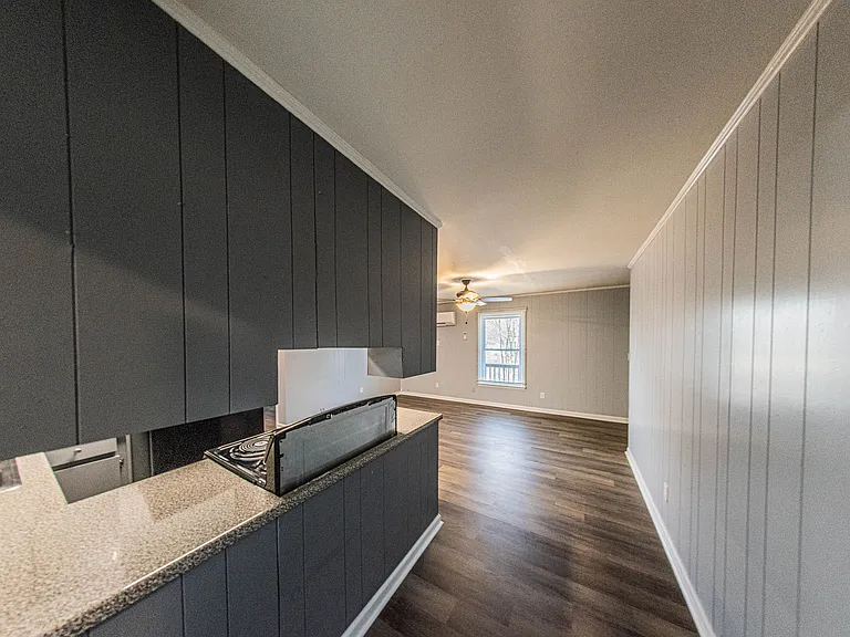 120 Lake Dr #4 — Photo 11