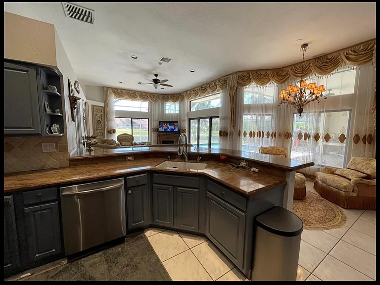 4999 Chardonnay Dr — Photo 6