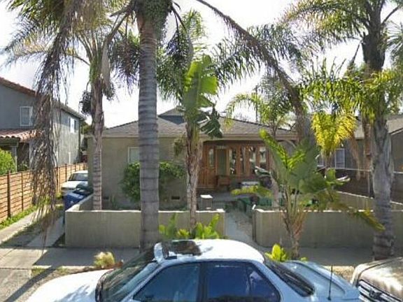 3rd image of 2915 Beach Ave