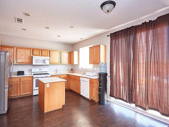 4th image of 13248 Vista Del Sol Ct