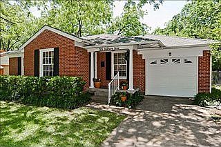1st image of 515 Parkhurst Dr