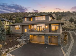 864 Highland View Loop, Redmond, OR 97756