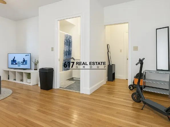 37 Egremont Rd APT 5, Boston, MA 02135