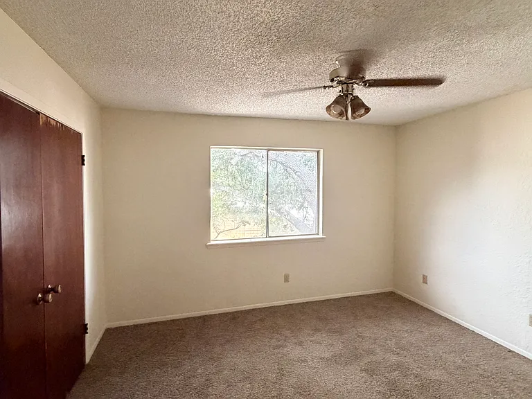 5018 Meandering Ln #C — Photo 9