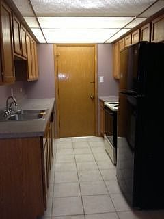 3rd image of 5727 W 128th St #6