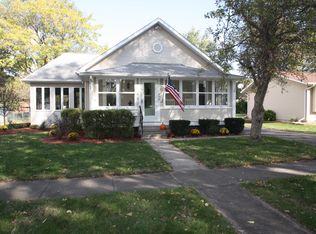 908 E Jackson St, Morris, IL 60450