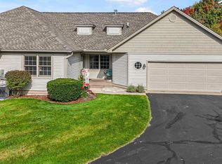 2854 E Crown Dr, Traverse City, MI