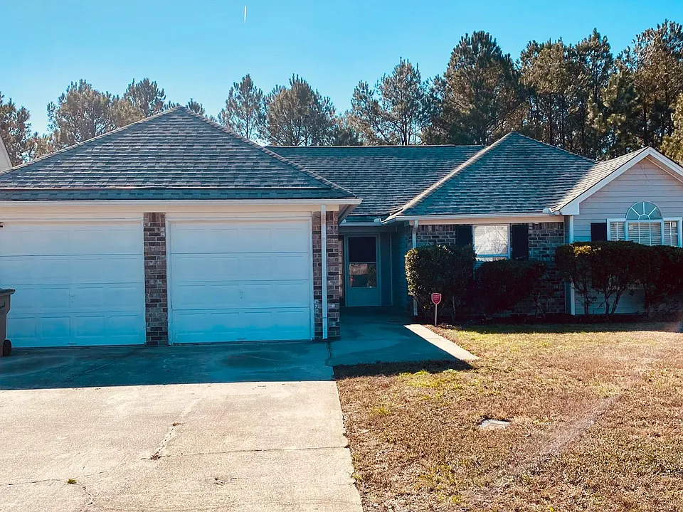 151 Berwick Lakes Blvd